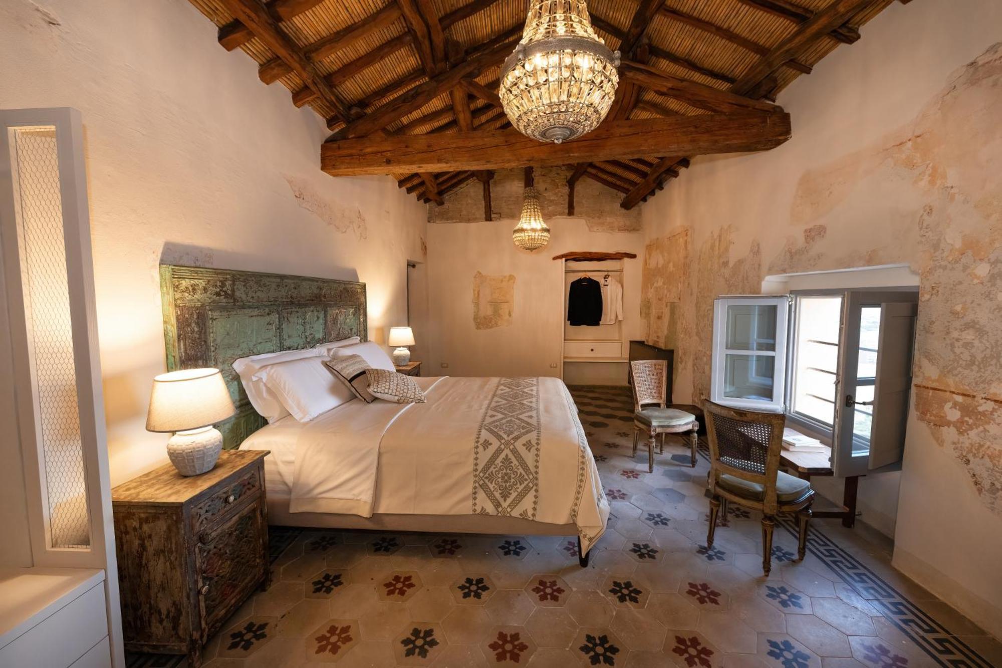Palazzo Boyl 1840 Hotel Cagliari Eksteriør billede