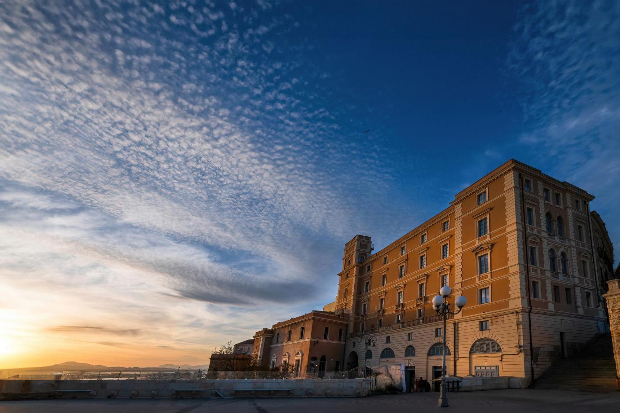 Palazzo Boyl 1840 Hotel Cagliari Eksteriør billede